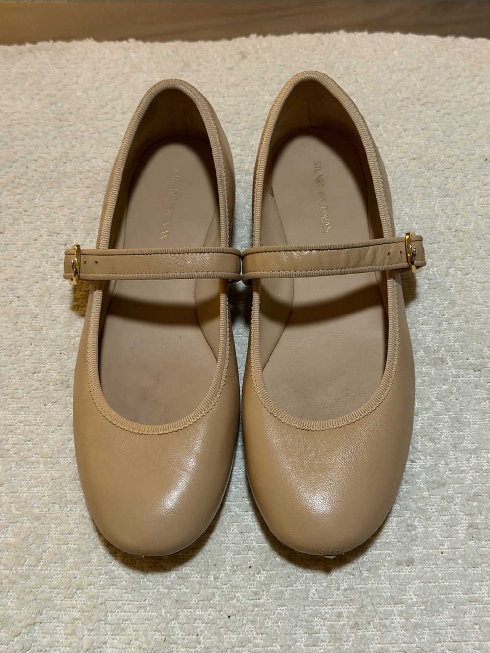 Stuart Weitzman Alice Mary Jane Ballet Flats – Golden Beige Leather – Size 8.5B